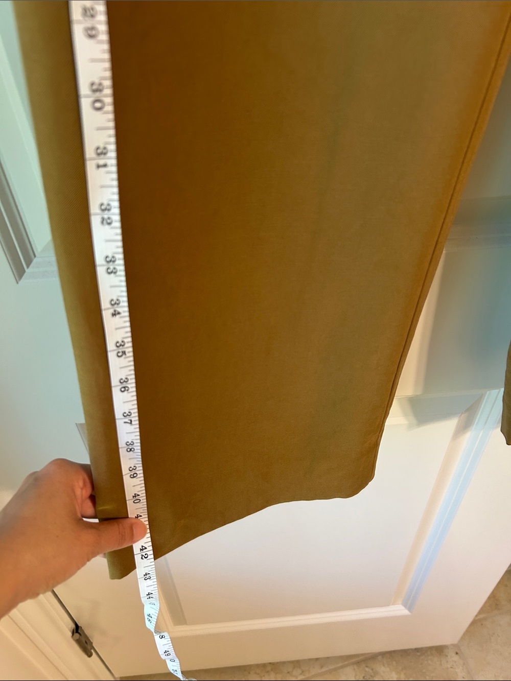 Banana Republic Olive-Tan Wide-Leg Pleated Chinos - Picture 6 of 14